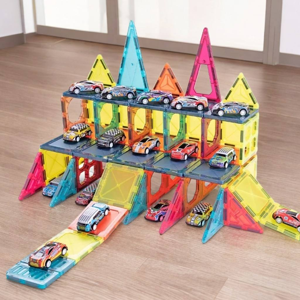 102Pcs DIY Magnetic Tiles Building Blocks With 10Pcs Car