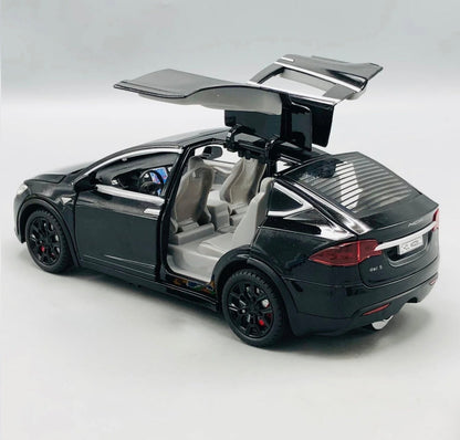 Tesla RC Diecast Model Car – Remote Control Metal Toy with Lights & Sound